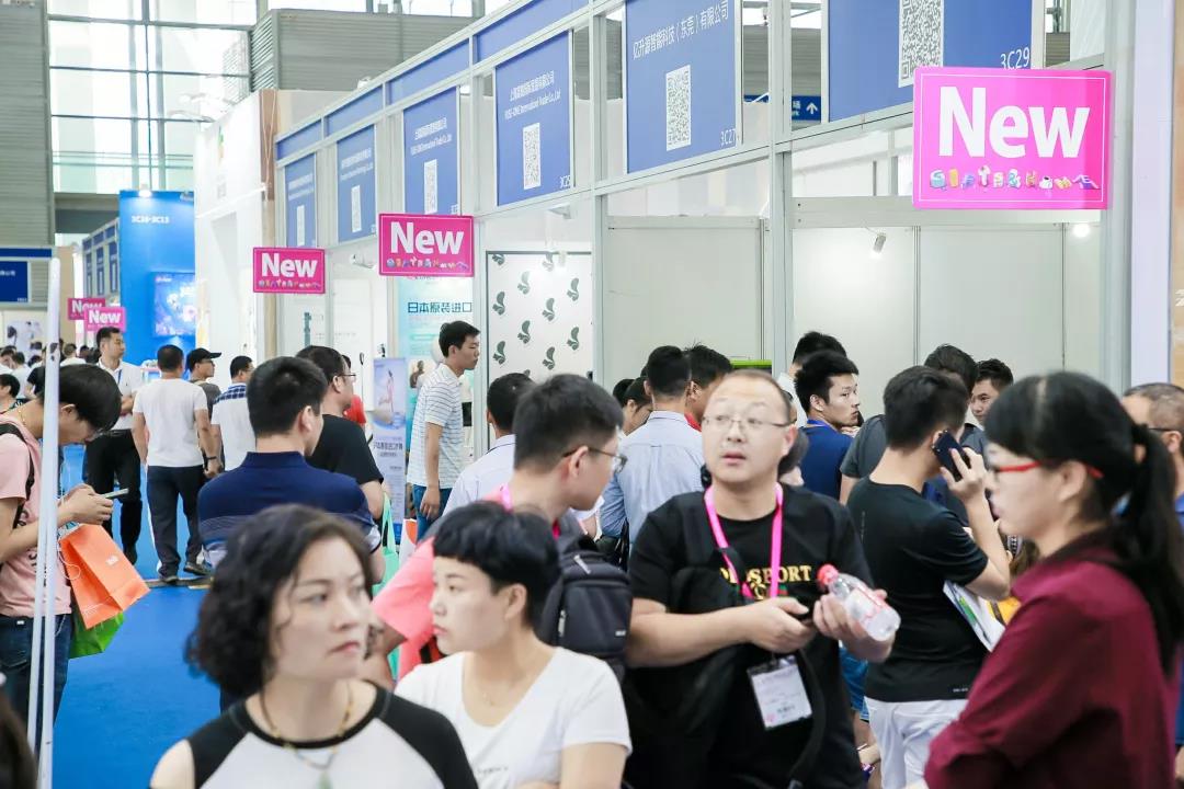 2019第27届春季深圳礼品家居展开幕 引领礼赠行业新动向
